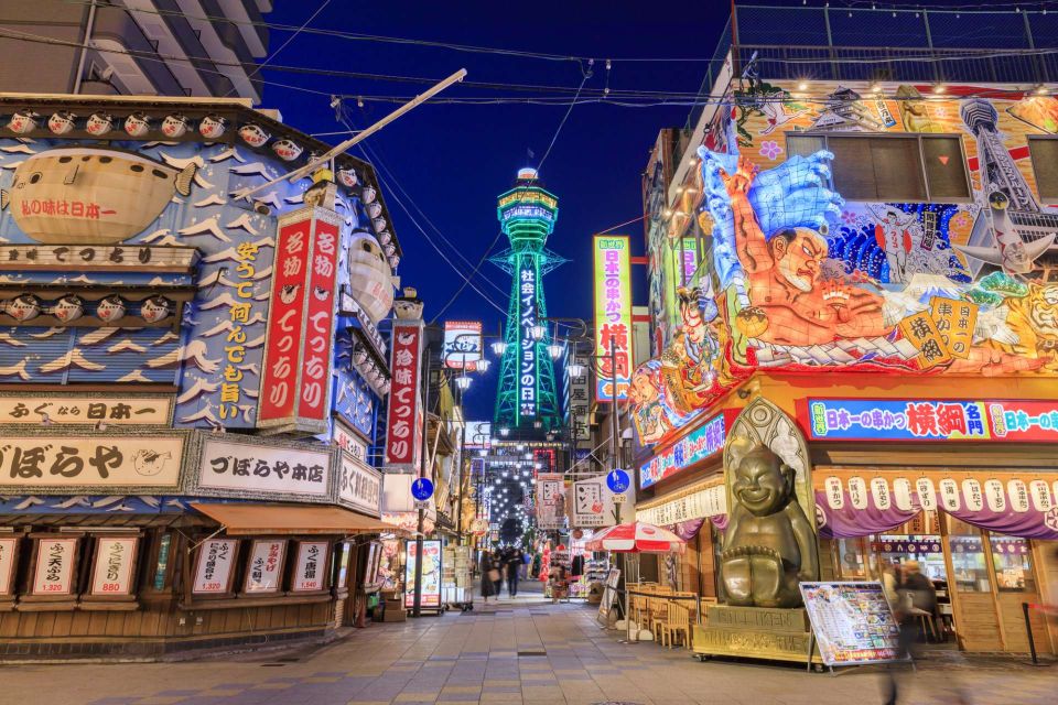 Tsutenkaku Tower and nostalgic streets in Shinsekai, Osaka